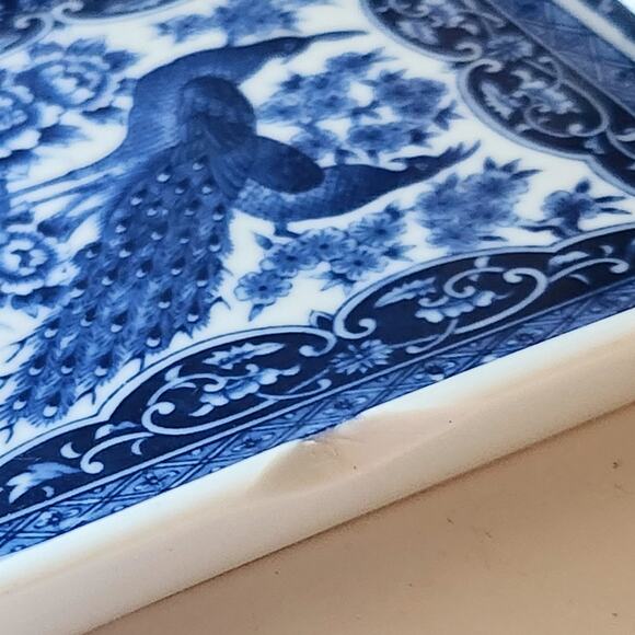 Vintage 1980s Japanese-Style Porcelain Peacock Dish – Collectible Blue & White - Picture 7 of 9